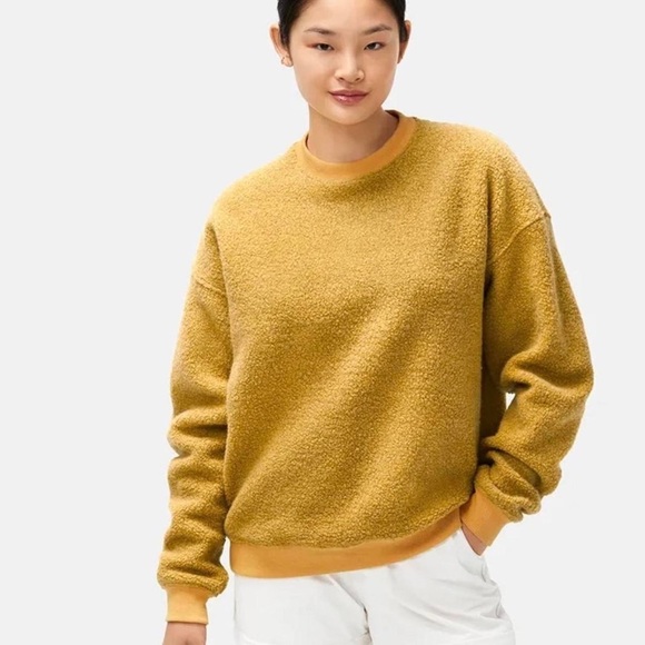 Outdoor Voices Sweaters - OUTDOOR VOICES Mustard Yellow MegaFleece Pullover Sweatshirt
